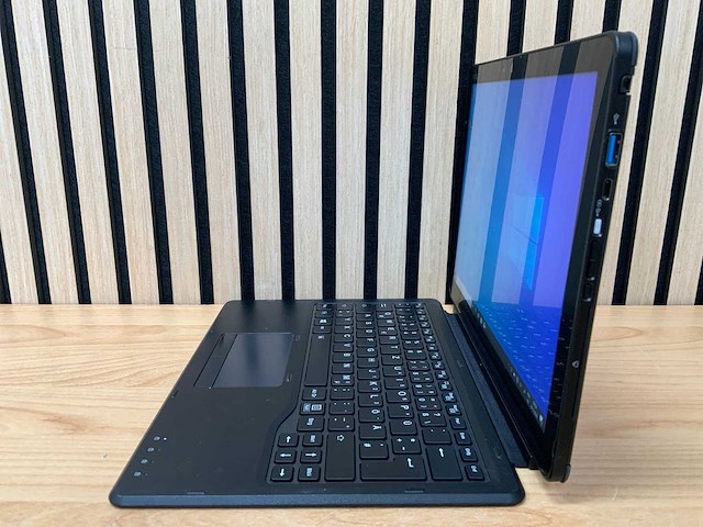 Fujitsu - stylistic v727 gen 7 - laptop - afbeelding 4 van  8