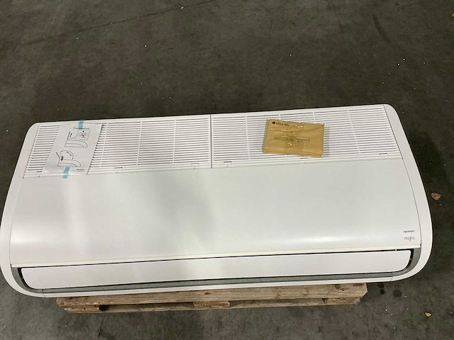 Fujitsu abyg45krta airconditioning binnenunit - afbeelding 7 van  10