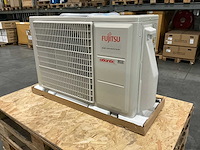 Fujitsu aoyg09kgca airconditioning buitenunit - afbeelding 1 van  4