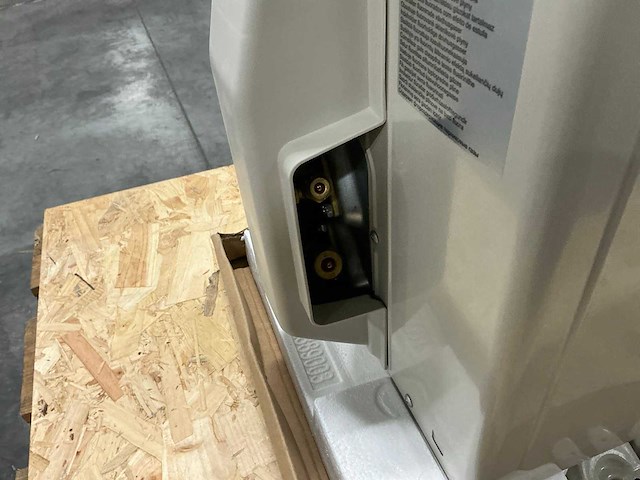 Fujitsu aoyg09kpca airconditioning buitenunit - afbeelding 14 van  15