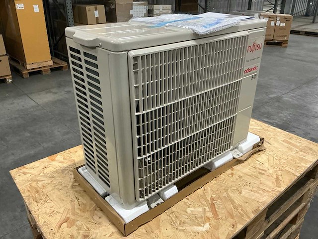 Fujitsu aoyg12kmcc airconditioning buitenunit - afbeelding 5 van  7