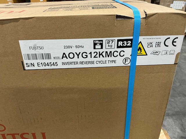 Fujitsu aoyg12kmcc airconditioning buitenunit - afbeelding 12 van  13