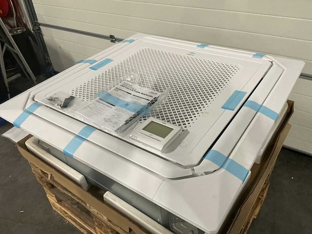 Fujitsu auxg24lrlb airconditioning binnenunit + rooster - afbeelding 1 van  21