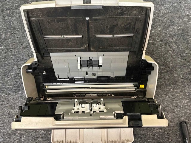 Fujitsu fi-6140 printer & scanner - afbeelding 4 van  5