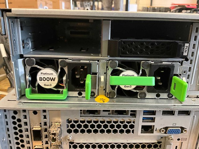 Fujitsu pr300d primergy rx2540 m2 server - afbeelding 4 van  14