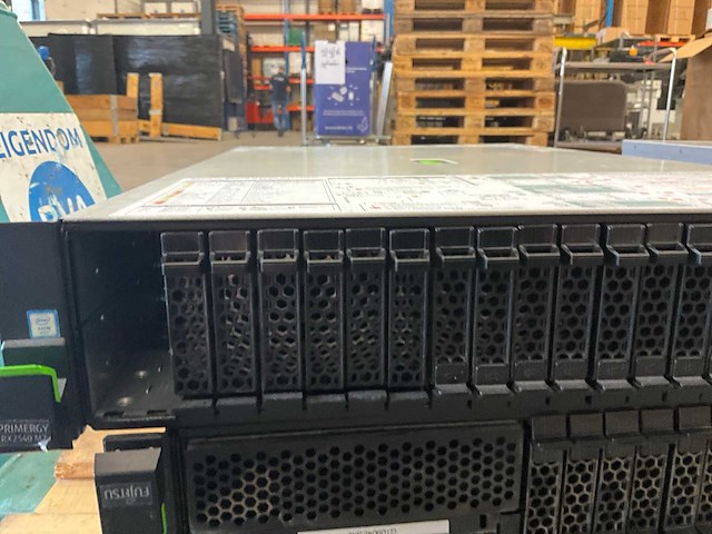 Fujitsu pr300d primergy rx2540 m2 server - afbeelding 2 van  14