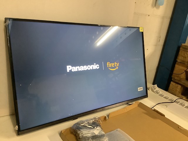 Full hd led televisie 40 inch, panasonic, tv-40s55aez, zwart - afbeelding 1 van  9