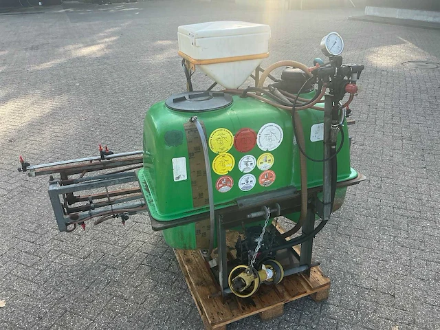 Fullspray gedragen veldspuit - afbeelding 17 van  22