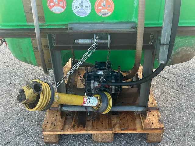 Fullspray gedragen veldspuit - afbeelding 3 van  22