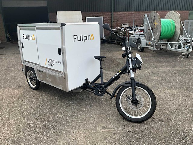 Fulpra triple cargobike elektrische transportfiets - afbeelding 12 van  18