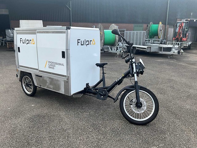 Fulpra triple cargobike elektrische transportfiets - afbeelding 12 van  18