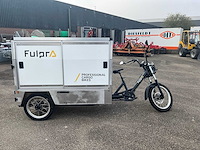 Fulpra triple cargobike elektrische transportfiets - afbeelding 13 van  18