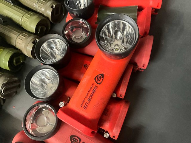 Fulton/ streamlight zaklamp (18x) - afbeelding 3 van  5
