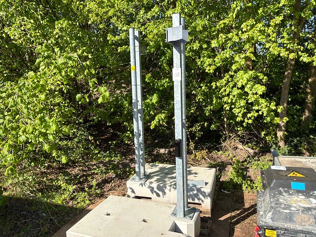 Fundatieblok schuifpoort (2x) - afbeelding 1 van  4