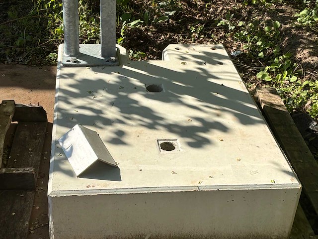 Fundatieblok schuifpoort (2x) - afbeelding 3 van  4