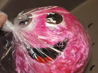 Funny gekleurde bal rose 1x - afbeelding 1 van  3