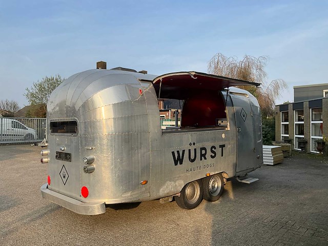 Funtear retro 20 airstream foodtruck - afbeelding 7 van  41