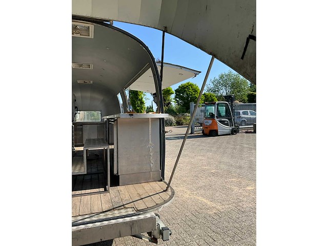 Funtear retro 23 airstream foodtruck 2011 - afbeelding 4 van  34
