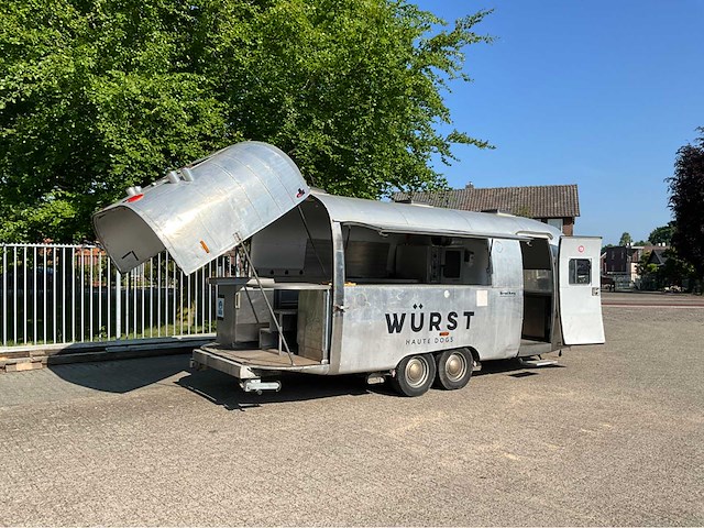Funtear retro 23 airstream foodtruck 2011 - afbeelding 23 van  34