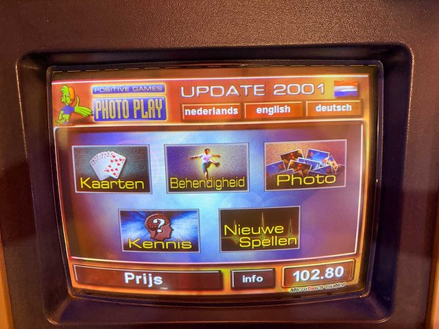 Funworld - photoplay - speelautomaat - afbeelding 6 van  6