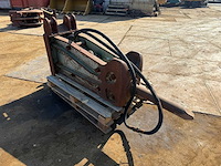 Furukawa 15/20 tons hamer voor graafmachine - afbeelding 4 van  4