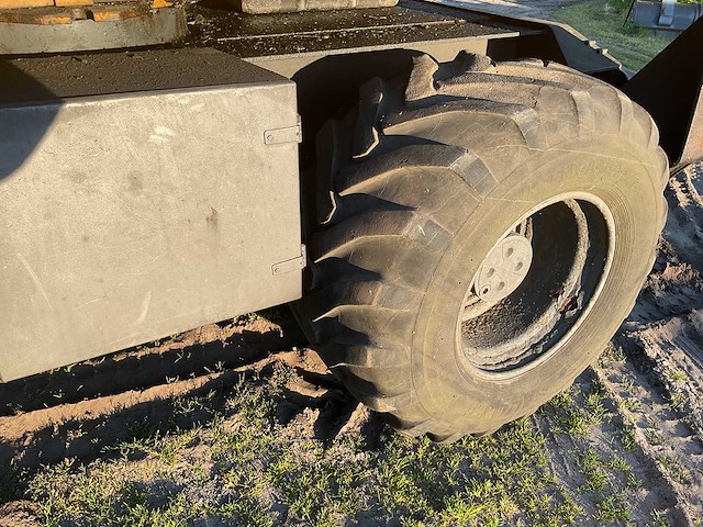 Furukawa w625f mobiele kraan met poliepgrijper - afbeelding 18 van  25