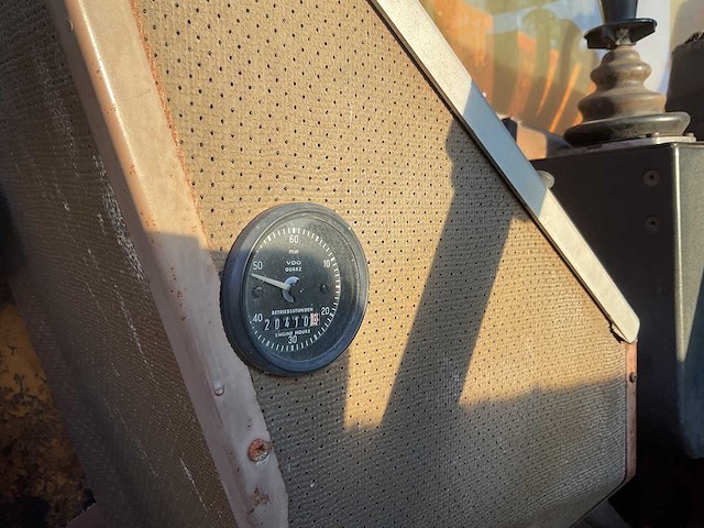 Furukawa w625f mobiele kraan met poliepgrijper - afbeelding 4 van  25