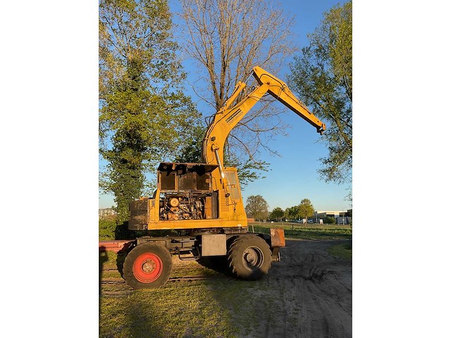 Furukawa w625f mobiele kraan met poliepgrijper - afbeelding 21 van  25