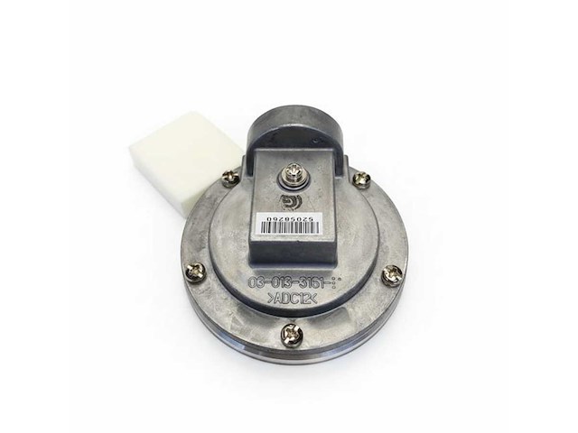 Furuno rsb-121a 12 kw 48 rpm far1518 marine radar - 00119787000 - afbeelding 3 van  8