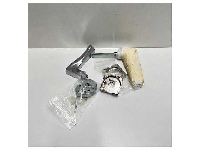Fusital h335 mercurio r8y deurklink chroom kit - afbeelding 5 van  5