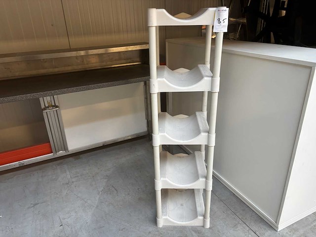 Fusten rek - afbeelding 1 van  3