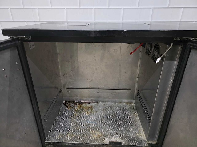 Fustkoeling - afbeelding 6 van  6