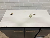 Fustkoeling - afbeelding 6 van  6