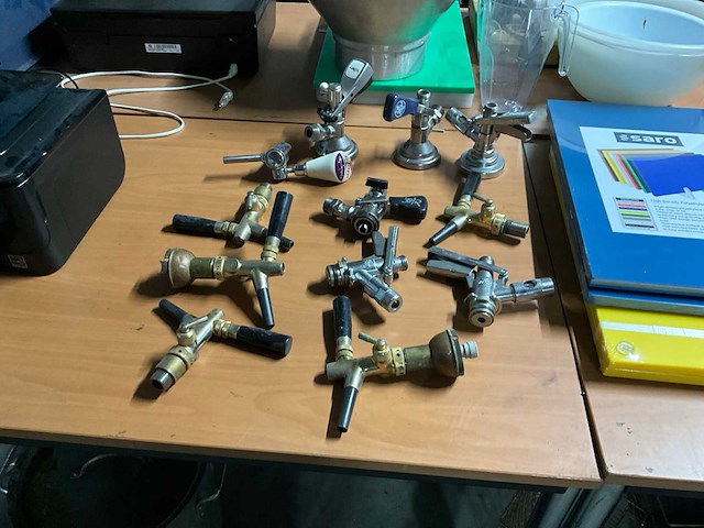 Fustkoppelingen en taps (12x) - afbeelding 1 van  8