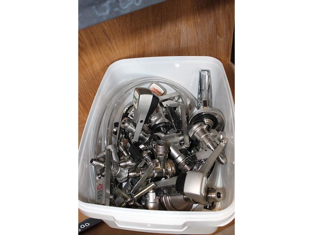 Fustkoppelingen in diverse uitvoeringen. - afbeelding 2 van  2