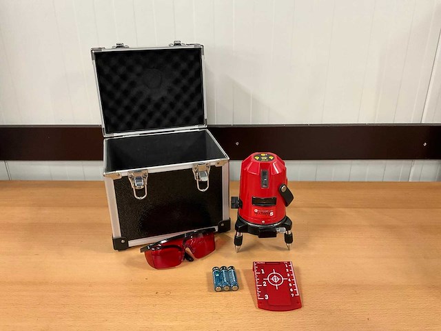 Futech - multicross 5 - bouwlaser - afbeelding 1 van  6