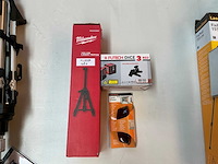 Futech dice 3 red bouwlaser met statief en bril - afbeelding 1 van  5