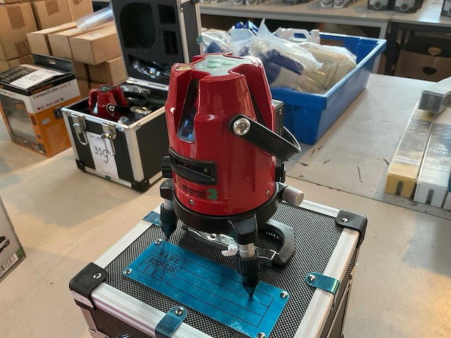 Futech multicross 3d dotted lines bouwlaser - afbeelding 3 van  5