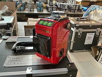 Futech multicross 3d green bouwlaser - afbeelding 1 van  4