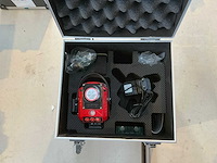 Futech multicross 3d green bouwlaser - afbeelding 3 van  4