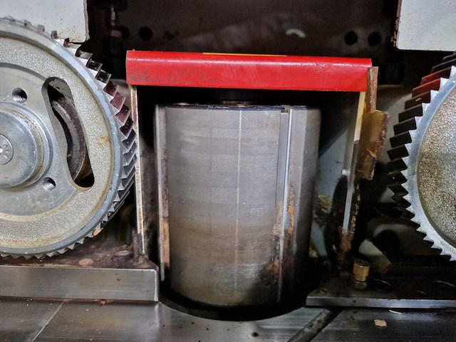 Futura - 2000 - modul 4 - 220 s - vierzijdige profileer- en schaafmachine - afbeelding 5 van  22