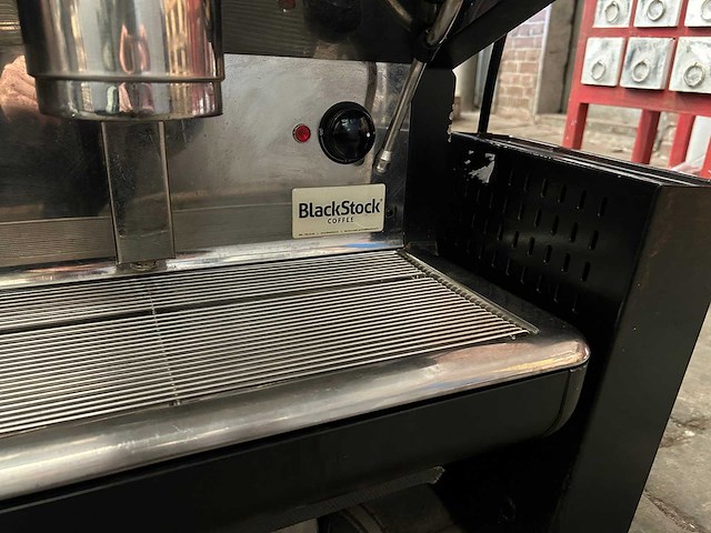Futurmat ariete f3 - professionele 2-groeps espressomachine incl. toebehoren - afbeelding 7 van  12