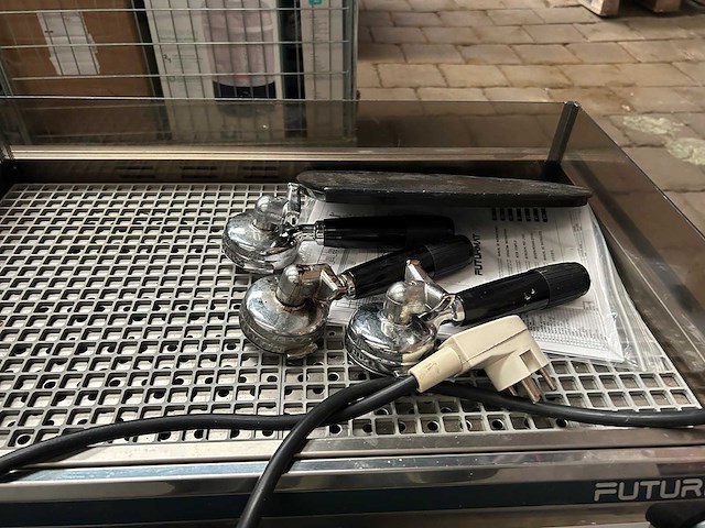 Futurmat ariete f3 - professionele 2-groeps espressomachine incl. toebehoren - afbeelding 8 van  12