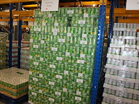 Fuze-tea infused 0,33l. 152 trays a 24 stuks. totaal 3648 stuks. tht 3-26. bod is inclusief 547 euro statie... - afbeelding 1 van  3