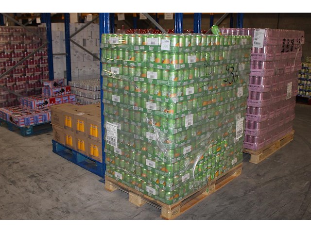 Fuze-tea peache 0,33l. 99 trays a 24 stuks. totaal 2376 stuks. tht 8-26. - afbeelding 1 van  2