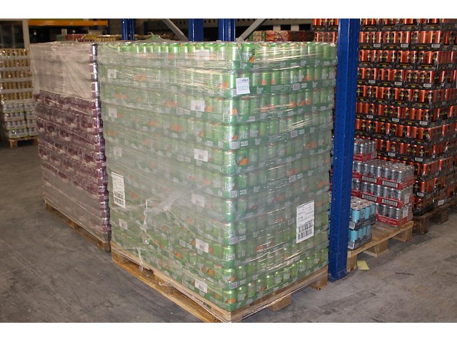 Fuze-tea peache 0,33l. 99 trays a 24 stuks. totaal 2376 stuks. tht 8-26. - afbeelding 1 van  3