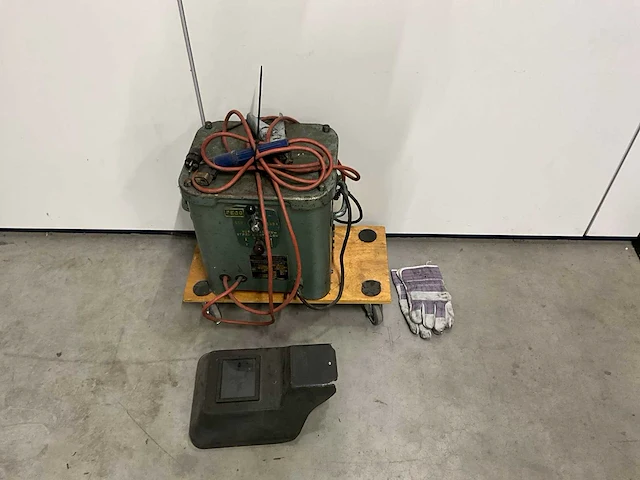 F.weider kg - vintage elektroden lasapparaat - elektrode lasapparaat - afbeelding 1 van  10