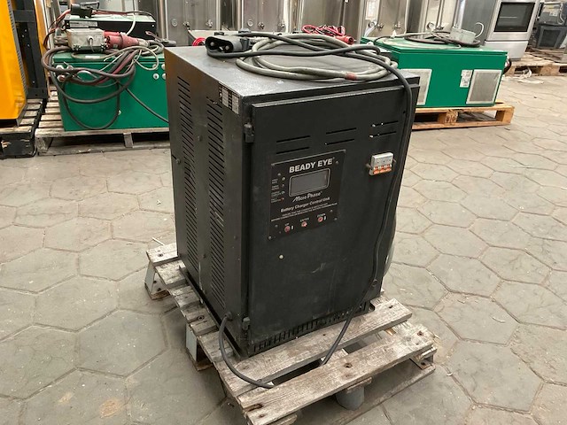 Fx0129 acculader - afbeelding 4 van  4