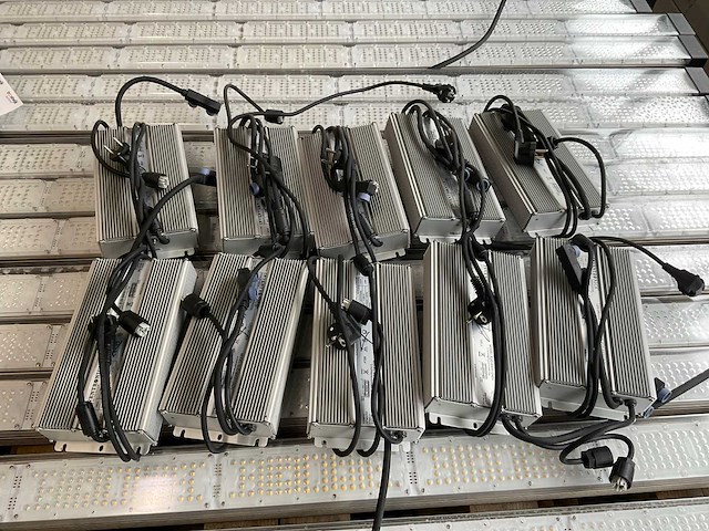 Fyt-pg-1-300w-e-s-fs-60 tuinbouw- kasverlichting (20x) - afbeelding 7 van  8
