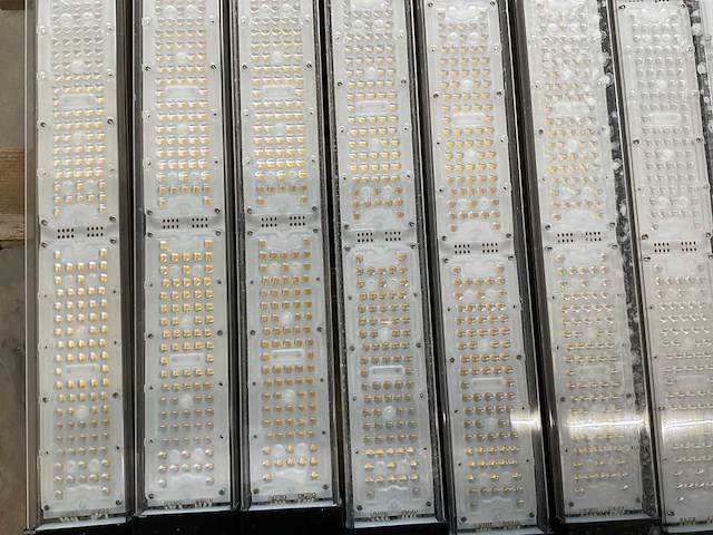 Fyt-pg-1-300w-e-s-fs-60 tuinbouw- kasverlichting (20x) - afbeelding 6 van  8